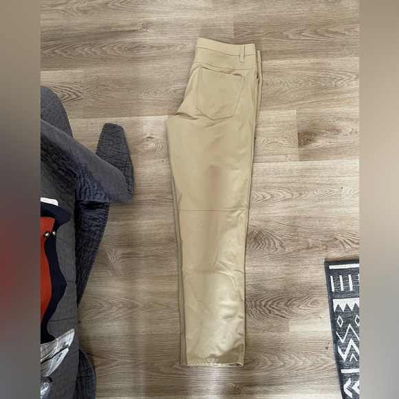 Lululemon ABC pant 33x32 - Picture 2 of 7